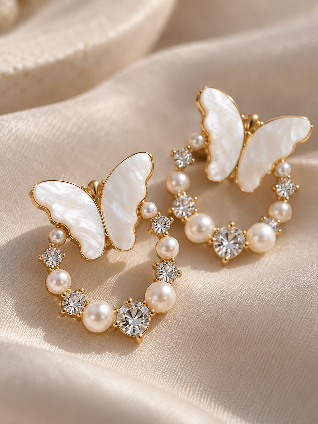 Pearl Butterfly Crystal Stud Earrings