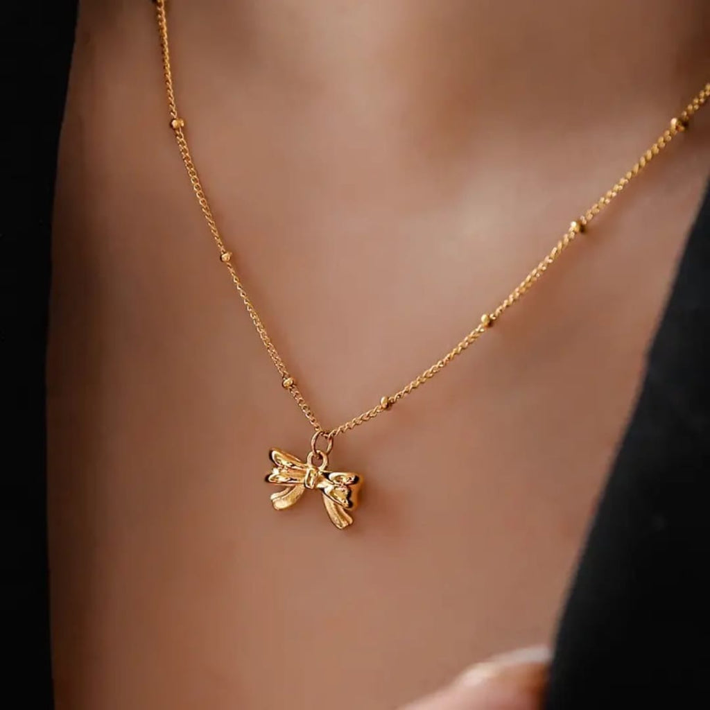 Bow Pendant