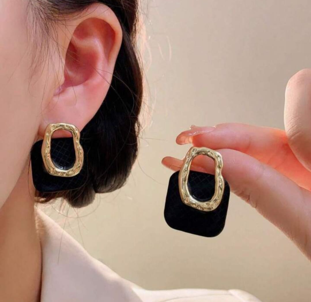 Auric Melt Textured Geometric Stud Earrings