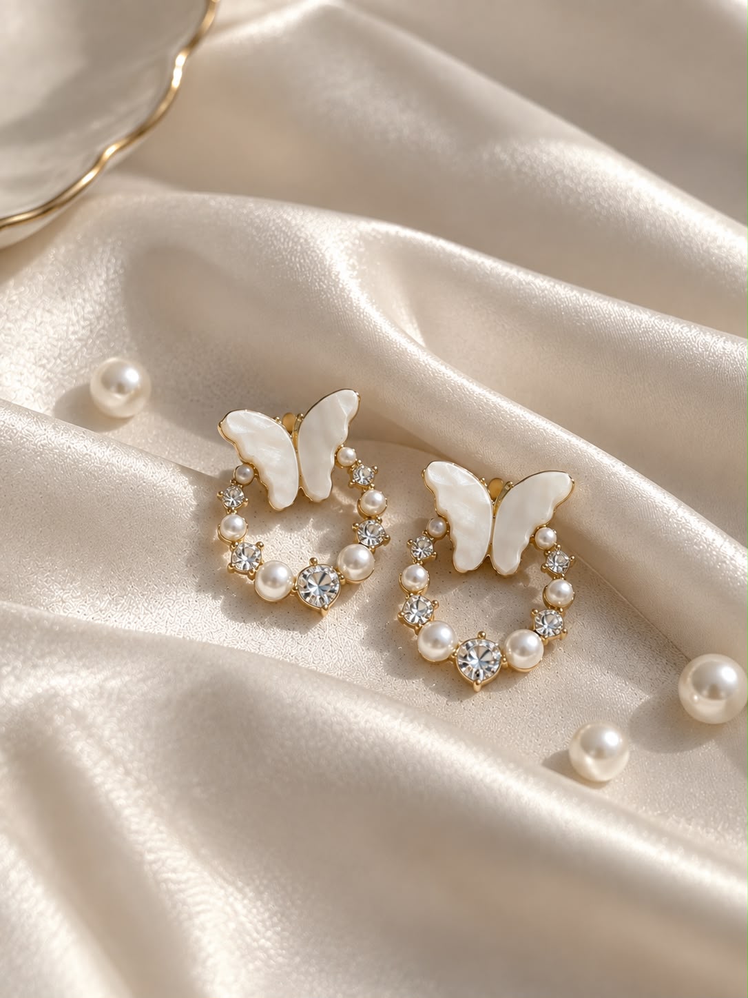 Pearl Butterfly Crystal Stud Earrings