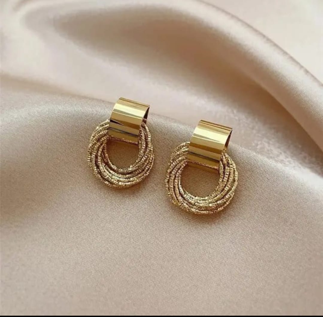 Luna layered Circle Drop Earrings