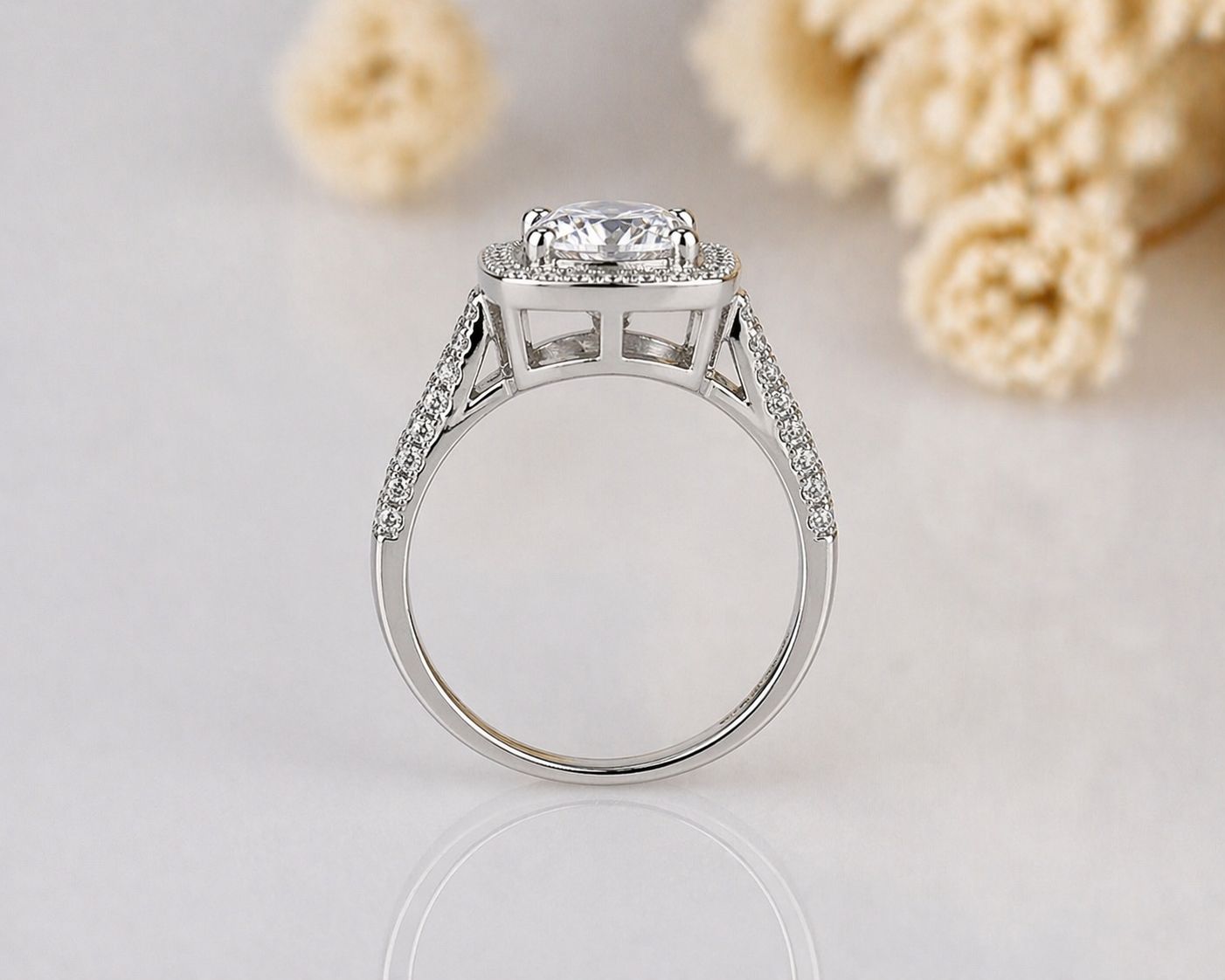 Celesto Halo Sparkle Ring