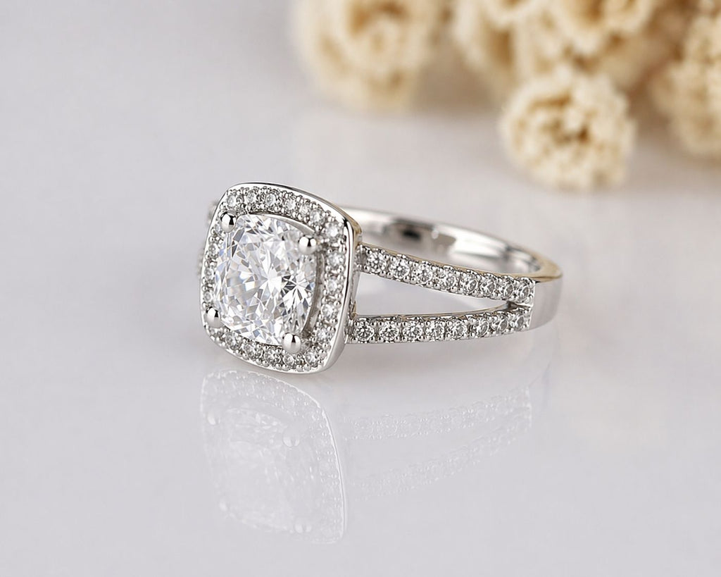 Celesto Halo Sparkle Ring