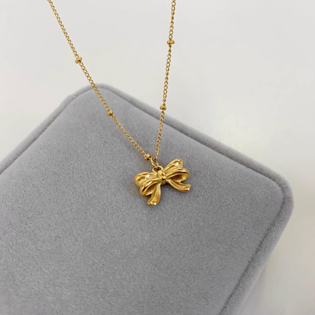 Bow Pendant