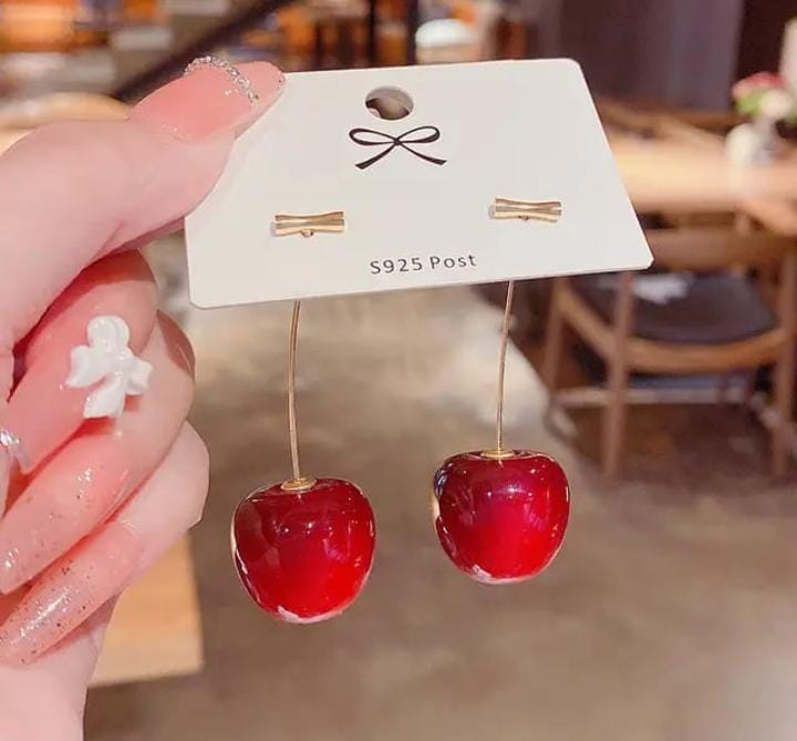 Korean Apple Stud